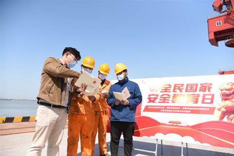 a69450fc57ac2d11cc391a90930ce4f1.jpg