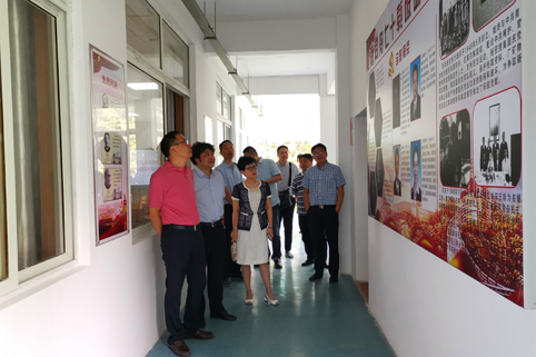 fad985538902878cc7da8ca67d51f4ee.jpg fad985538902878cc7da8ca67d51f4ee.jpg