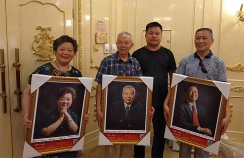 17cf0af63d3f2acbdd905c112956394c.jpg 17cf0af63d3f2acbdd905c112956394c.jpg