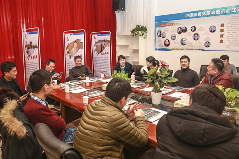 ce7541669210843b9572e9a06986384b.jpg ce7541669210843b9572e9a06986384b.jpg