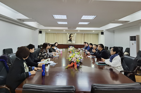 7ffa97f6f1231e3a2620b36c3f22192a.jpg 7ffa97f6f1231e3a2620b36c3f22192a.jpg