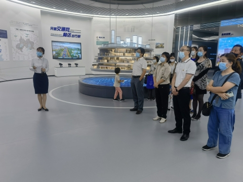 bdac5c76e4e16f94f3924749b61a7569.jpg bdac5c76e4e16f94f3924749b61a7569.jpg