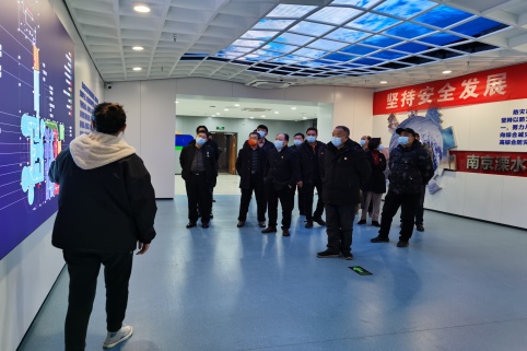 a0dd3ac96654770c74eb52dcd1440ce4.jpg a0dd3ac96654770c74eb52dcd1440ce4.jpg