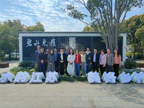 5cf834749a627c715972a3554a9bba60.jpg 5cf834749a627c715972a3554a9bba60.jpg