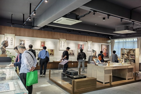 aee019e09b72dda7beefd8080c50f8af.jpg aee019e09b72dda7beefd8080c50f8af.jpg