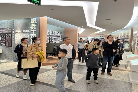 8449bfb85e905f9e9ed980de1e2c935c.jpg 8449bfb85e905f9e9ed980de1e2c935c.jpg