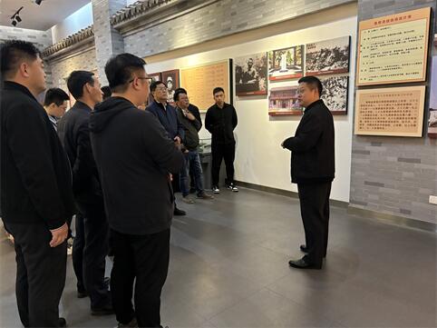 e2f6a250cbf081d1642062dfc5e63282.jpg e2f6a250cbf081d1642062dfc5e63282.jpg