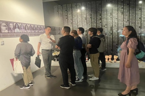 1da46c6c486f801fd9ae9335a044290a.jpg 1da46c6c486f801fd9ae9335a044290a.jpg