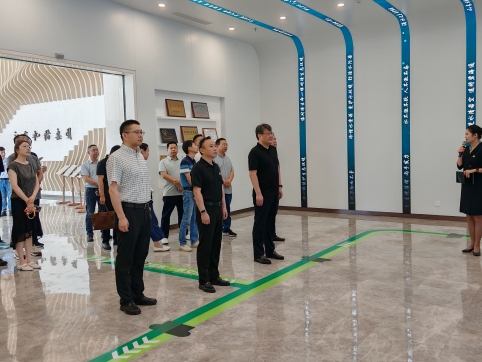 3f75d030cb9511d2a7804ea9d6bcee4b.jpg 3f75d030cb9511d2a7804ea9d6bcee4b.jpg