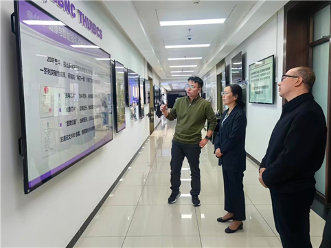 e1d9ead6f1c823ff7fedbb9c89ec2ff4.jpg e1d9ead6f1c823ff7fedbb9c89ec2ff4.jpg