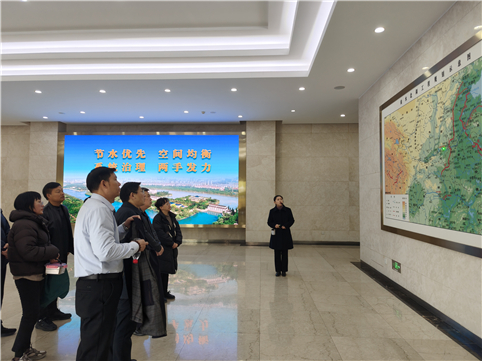 b859465f65ead0ca567afbe150af9982.jpg b859465f65ead0ca567afbe150af9982.jpg