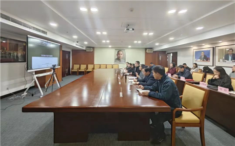 5ae3b31162d6355146f7621449d42bb2.jpg 5ae3b31162d6355146f7621449d42bb2.jpg