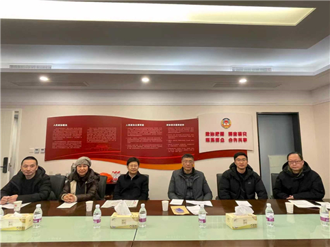 1b1ba5918f2fc421d7b6422f3ad1f25d.jpg 1b1ba5918f2fc421d7b6422f3ad1f25d.jpg