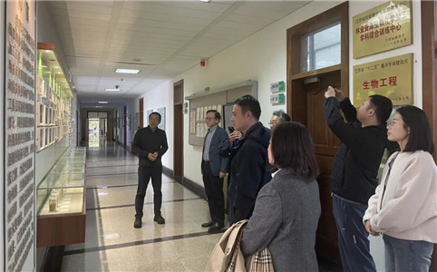 4698aa6e8294b424713dcb8b59a9accf.jpg 4698aa6e8294b424713dcb8b59a9accf.jpg