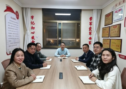 290f1efa87dfc998ea642f0a853b5c9d.jpg 290f1efa87dfc998ea642f0a853b5c9d.jpg