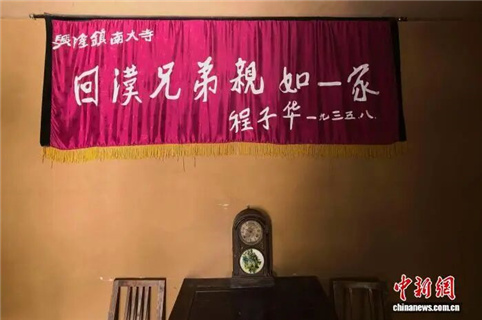 22ec04f902fc9aa17ed56e5e41aa8fdb.jpg 22ec04f902fc9aa17ed56e5e41aa8fdb.jpg
